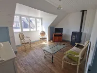 Mignon Appartement Sous les Toits Các khách sạn ở Pontivy