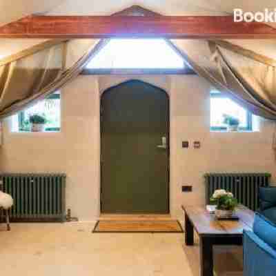 The Potting Shed Maidstone Rooms