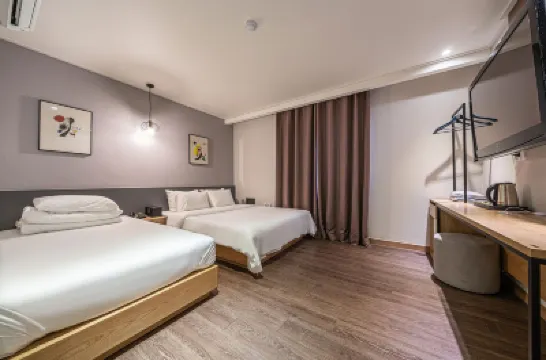 Seesun Hotel Gimpo Airport Hotels near Gonghang-dong Catholic Church