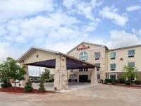 Comfort Inn & Suites Gatesville Near Fort Cavazos Hotels in Gatesville