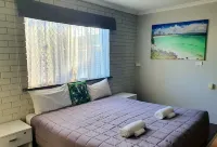 City Lights Motel Hotels in Chinderah