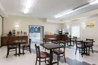 이코노 로지 포레스트 시티