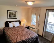 Hillside Hotels in Luray