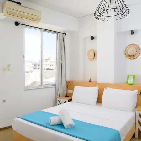 Crops Suites