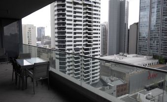 Large Apartment in World Square Sydney