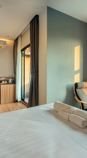 ห้องดีลักซ์ เตียงควีนไซส์ ปลอดบุหรี่