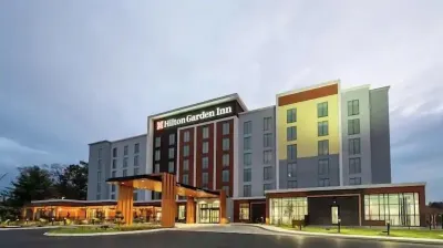 Hilton Garden Inn Detroit Utica Hotele w: Macomb County