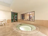كومفرت إن آند سويتس فريسكو إيست - ماكيني - جاكوزي
