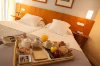 Nuria Hotel dekat Complex Educatiu de Tarragona