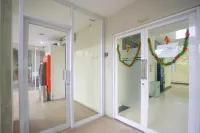 RedDoorz Apartment at Bogor Valley