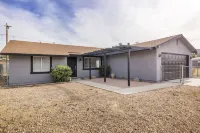 Live Centered W/ Hot Tub, Fire Pit in Joshua Tree 2 Bedroom Home by RedAwning Hotels in Joshua Tree