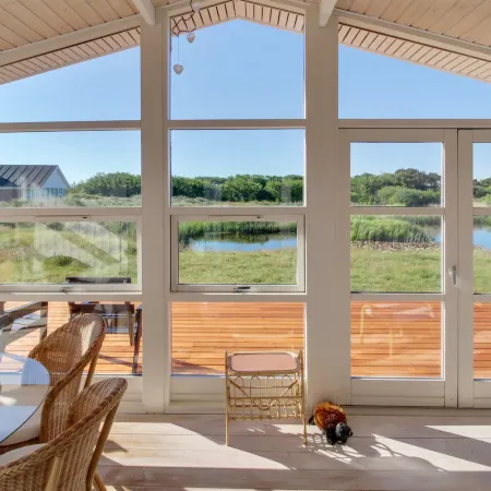 "Allis" - 400m from the Sea