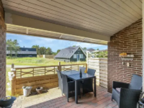 "Aurelie" - 800m from the Sea