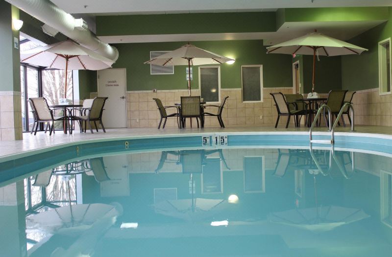 Holiday Inn Express & Suites Troy by IHG photo 4