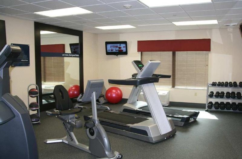 Hampton Inn Tomah photo 5