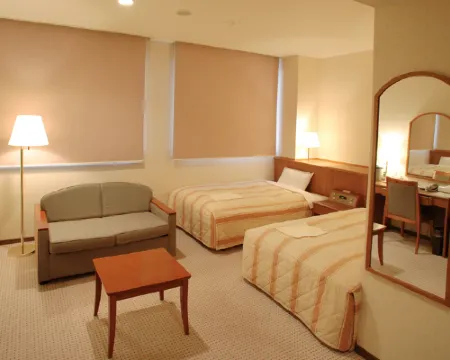 ホテルグランヒルつたや 三沢のホテル