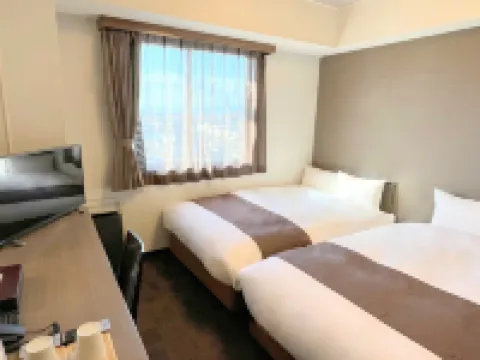 Hana Hotel Isesaki โรงแรมในอิเซะซะกิ