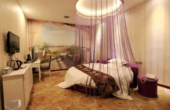 大方唯斯主題酒店