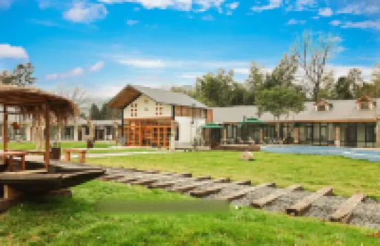 Taohuatan Zhen • Xiangshang | Taoke Jihua • Qinzi Yongchi | resort hotel (Taiping Lake scenic spot) - Private Pools