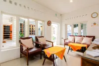 S5 Guest House Yogyakarta Hotels in Pakualaman