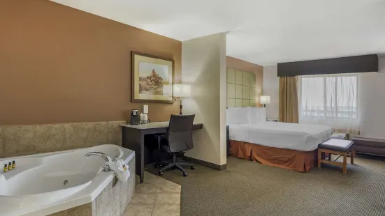 Best Western Plus Country Inn  Suites