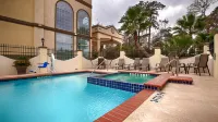 Best Western Plus New Caney Inn  Suites - Pools