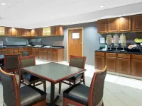 Hawthorn Extended Stay by Wyndham Kingsland Hotels in Kingsland
