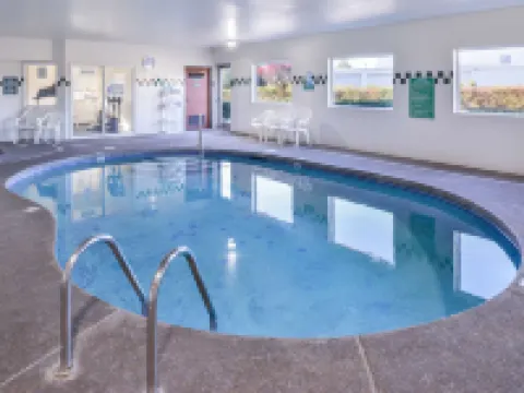 Travelodge Suites by Wyndham Newberg Hotels in Newberg