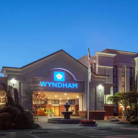 Wyndham Visalia
