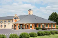 Baymont by Wyndham Pella Hotels in Pella