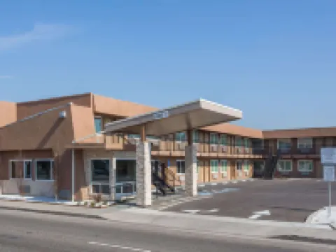 Days Inn by Wyndham Yosemite Area Hotels in Fresno