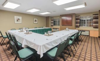 Microtel Inn & Suites by Wyndham West Chester