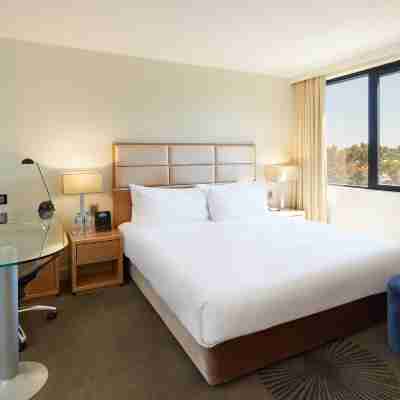 Holiday Inn Parramatta Rooms