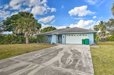 Direct Gulf Access + Lanai: Sunny Naples Home! Hotels near Banyan tree