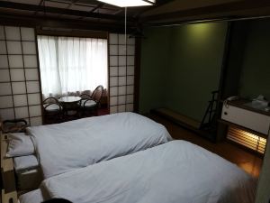 Tokuzushi Ryokan