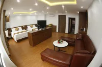 Bao Ngoc Diamond Hotel - 2-Star