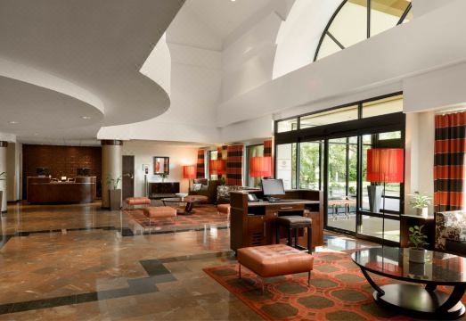 쉐라톤 호텔 셔틀 및 객실 전경