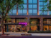 Moxy Brooklyn Williamsburg Отели рядом с достопримечательностью «Уильямсберг»