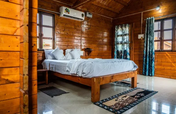 獅子座木質度假村