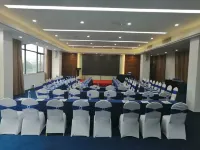 Holiday Inn Express SUZHOU CHANGJIANG by IHG - Business