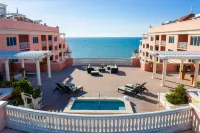 Hyatt Regency Clearwater Beach Resort - Private Pools