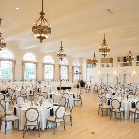 The Stella Hotel & Ballroom