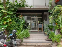 Urbanview Hotel Ellegan Residence Alam Sutera Serpong Hotels in North Serpong