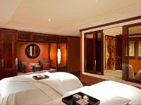 Fairmont Peace Hotel