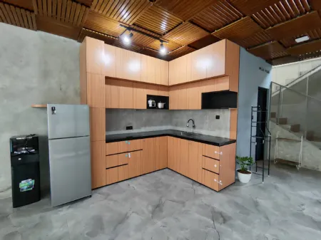Villa Dago Bandung 3 Br with Private Pool (Amethyst CG-01) Отели рядом с достопримечательностью «Parahyangan Catholic University»