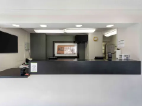 Extended Stay America Select Suites - Denver - Cherry Creek Hotels in Glendale