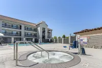 Country Inn & Suites by Radisson, Vallejo Napa Valley, CA Hotels in Vallejo