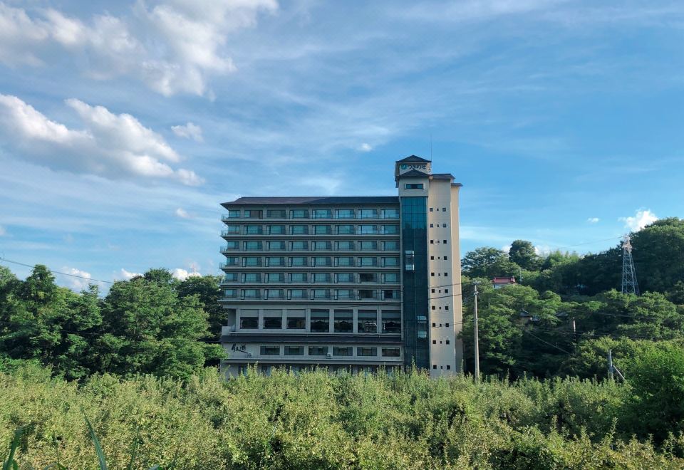 hotel overview picture