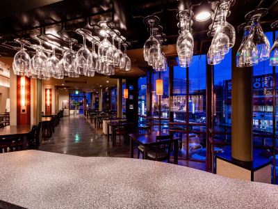 バー 湯田温泉 ユウベルホテル松政の写真