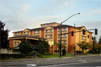 Best Western Lake Oswego Hotel  Suites Hotels in Tualatin